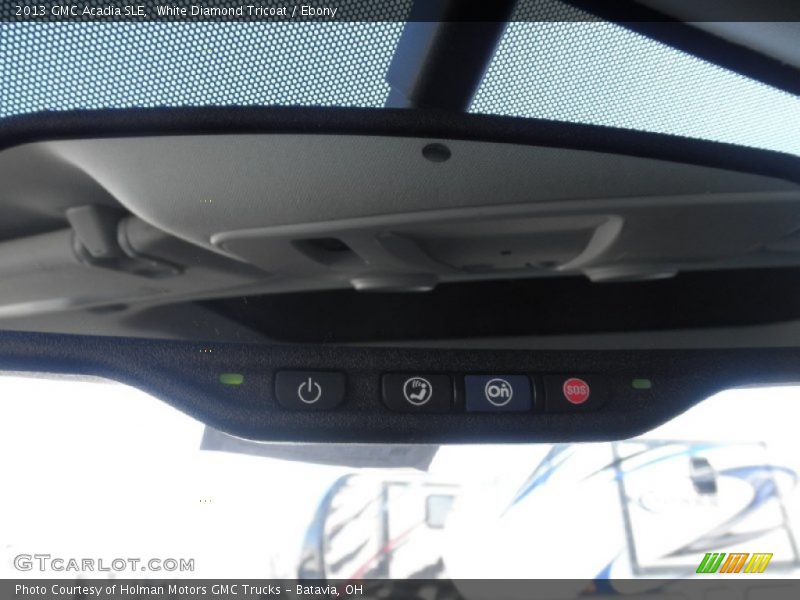 White Diamond Tricoat / Ebony 2013 GMC Acadia SLE