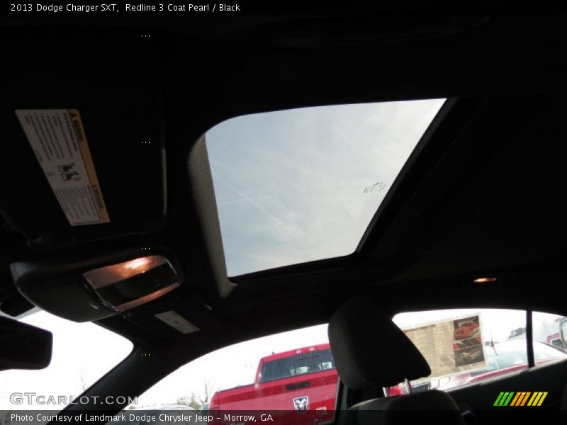 Redline 3 Coat Pearl / Black 2013 Dodge Charger SXT