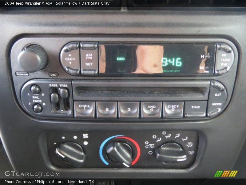 Solar Yellow / Dark Slate Gray 2004 Jeep Wrangler X 4x4