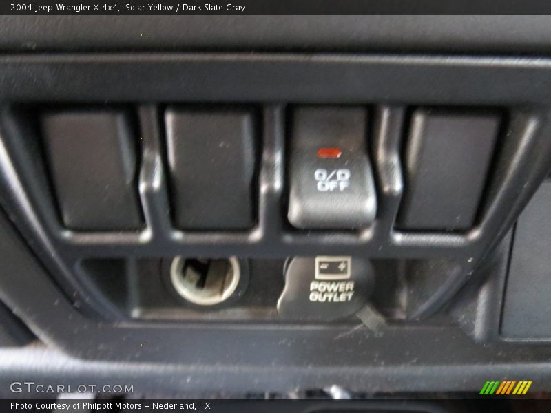 Solar Yellow / Dark Slate Gray 2004 Jeep Wrangler X 4x4