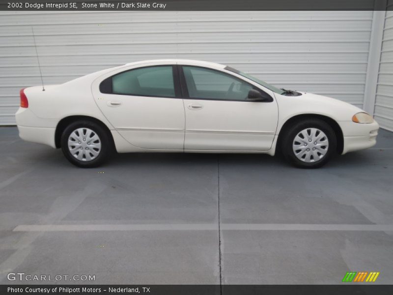 Stone White / Dark Slate Gray 2002 Dodge Intrepid SE
