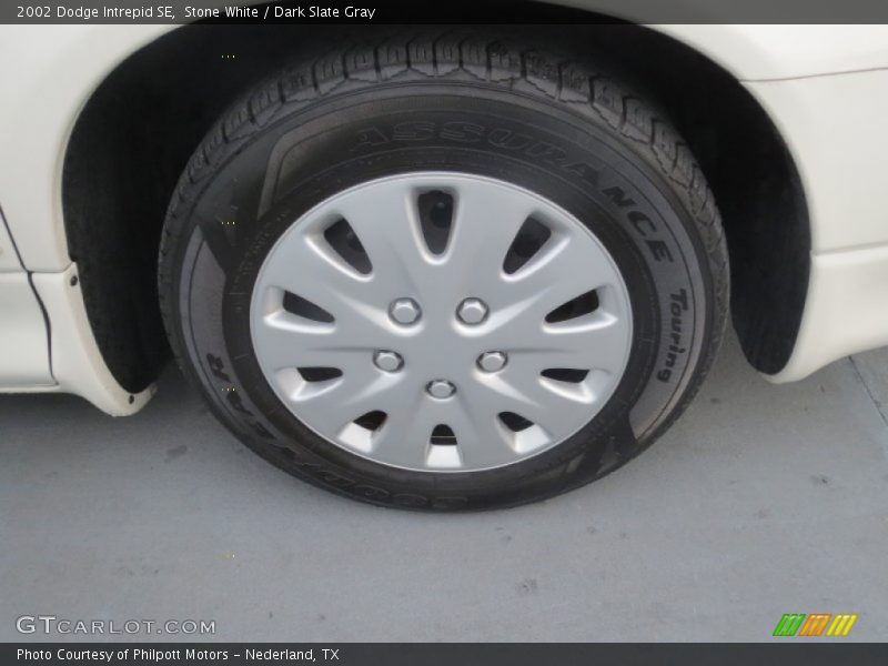 Stone White / Dark Slate Gray 2002 Dodge Intrepid SE