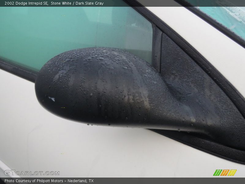 Stone White / Dark Slate Gray 2002 Dodge Intrepid SE
