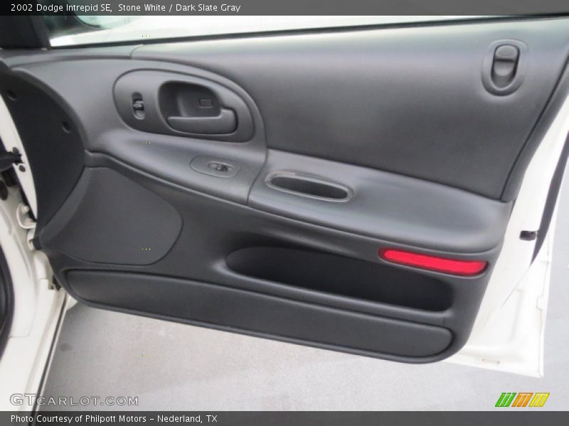 Stone White / Dark Slate Gray 2002 Dodge Intrepid SE