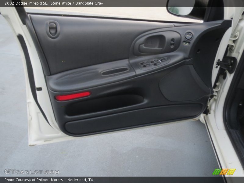 Stone White / Dark Slate Gray 2002 Dodge Intrepid SE