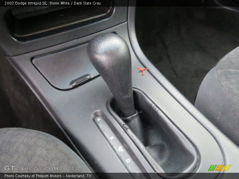 Stone White / Dark Slate Gray 2002 Dodge Intrepid SE