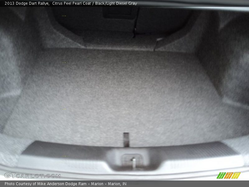 Citrus Peel Pearl Coat / Black/Light Diesel Gray 2013 Dodge Dart Rallye
