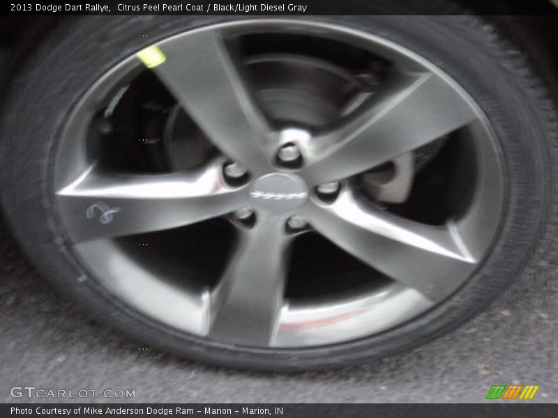 Citrus Peel Pearl Coat / Black/Light Diesel Gray 2013 Dodge Dart Rallye