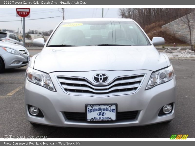 Classic Silver Metallic / Ash Gray 2010 Toyota Camry XLE
