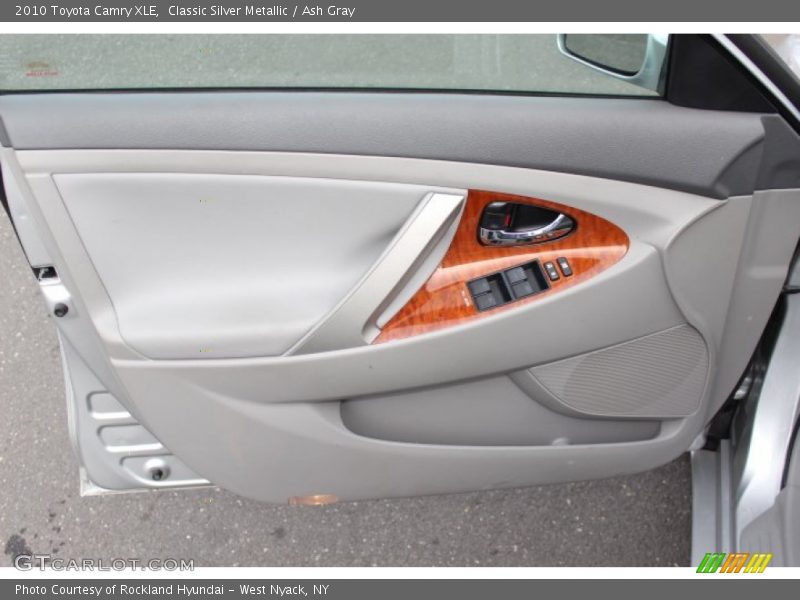 Door Panel of 2010 Camry XLE