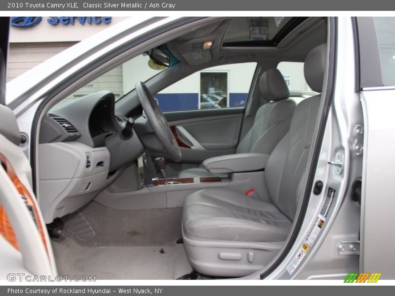 Classic Silver Metallic / Ash Gray 2010 Toyota Camry XLE
