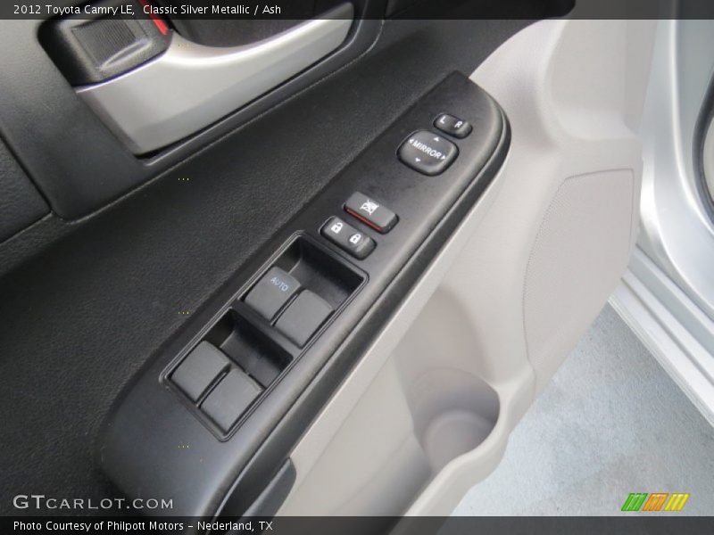 Classic Silver Metallic / Ash 2012 Toyota Camry LE