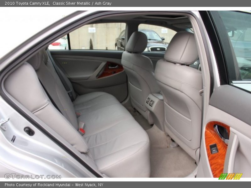 Classic Silver Metallic / Ash Gray 2010 Toyota Camry XLE