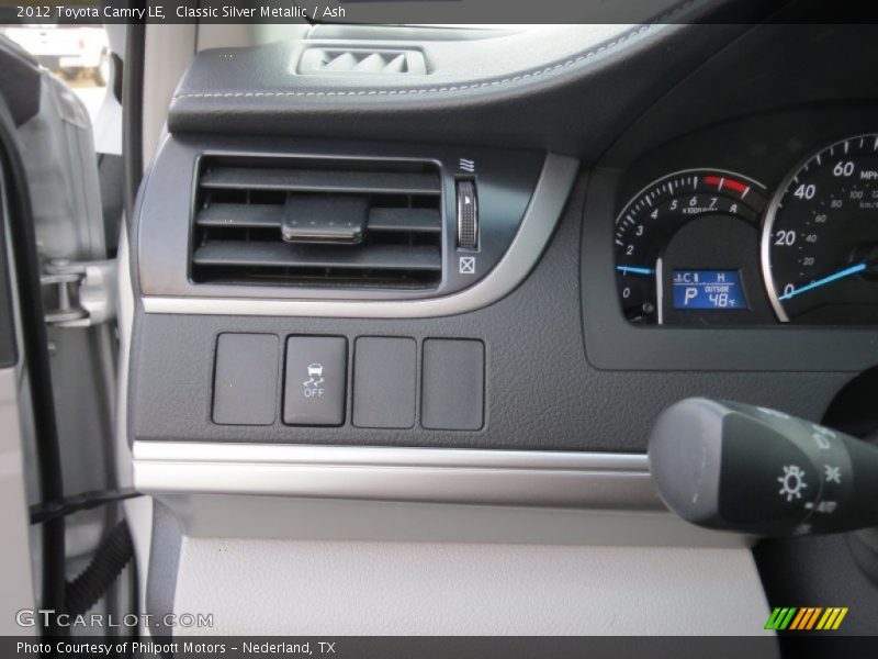 Classic Silver Metallic / Ash 2012 Toyota Camry LE