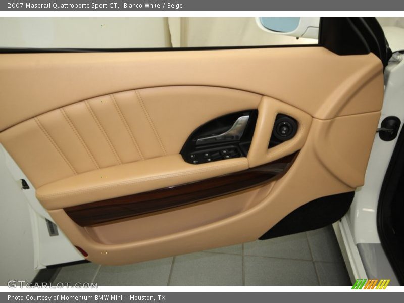 Bianco White / Beige 2007 Maserati Quattroporte Sport GT