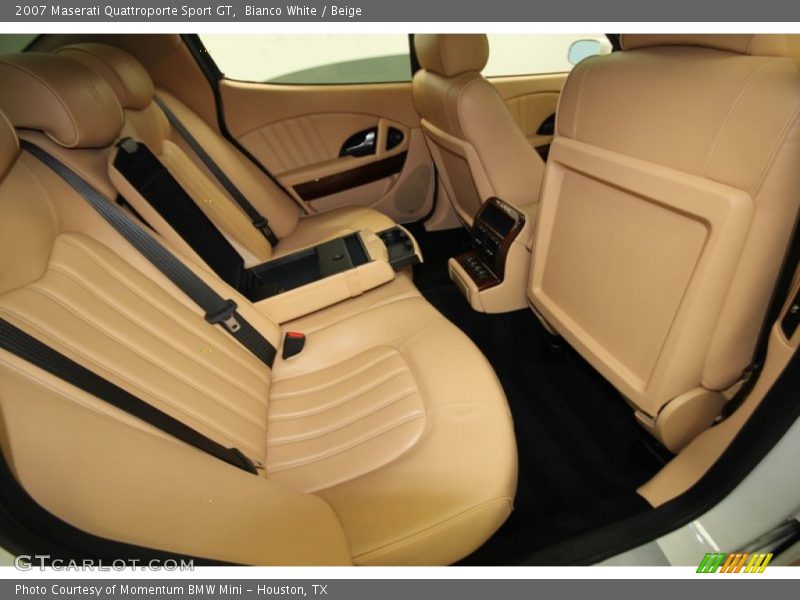 Rear Seat of 2007 Quattroporte Sport GT