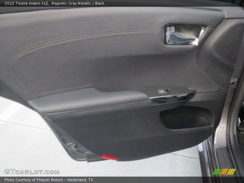 Magnetic Gray Metallic / Black 2013 Toyota Avalon XLE