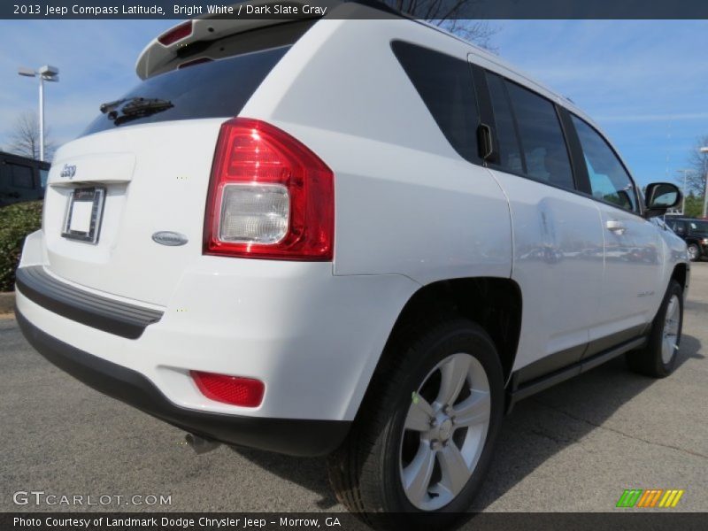 Bright White / Dark Slate Gray 2013 Jeep Compass Latitude