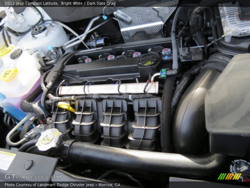 Bright White / Dark Slate Gray 2013 Jeep Compass Latitude