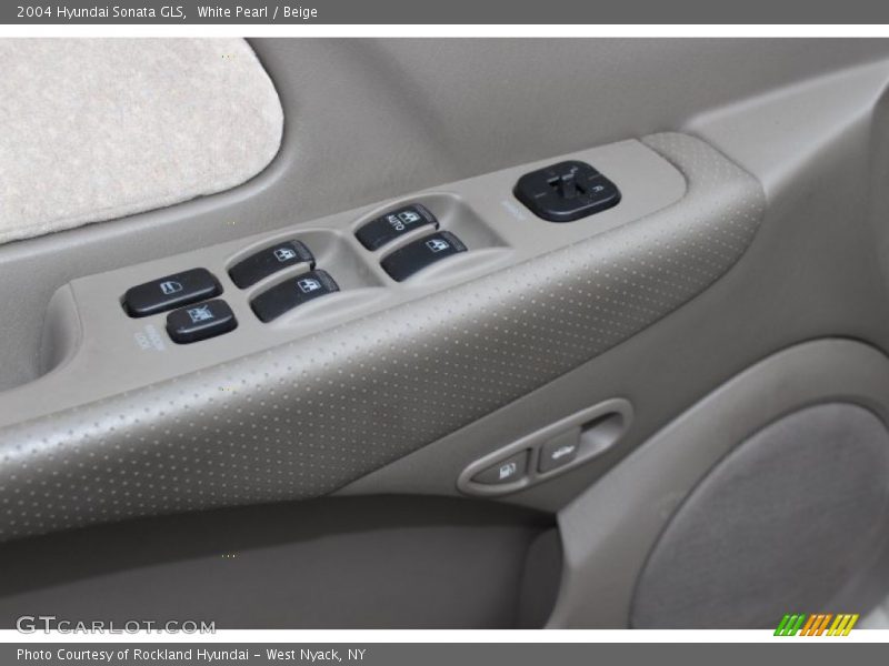 White Pearl / Beige 2004 Hyundai Sonata GLS