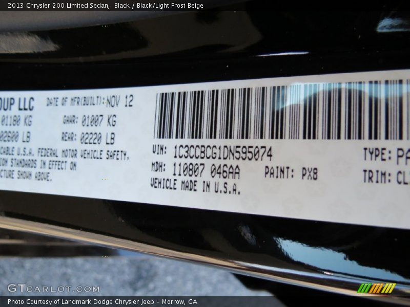 Black / Black/Light Frost Beige 2013 Chrysler 200 Limited Sedan