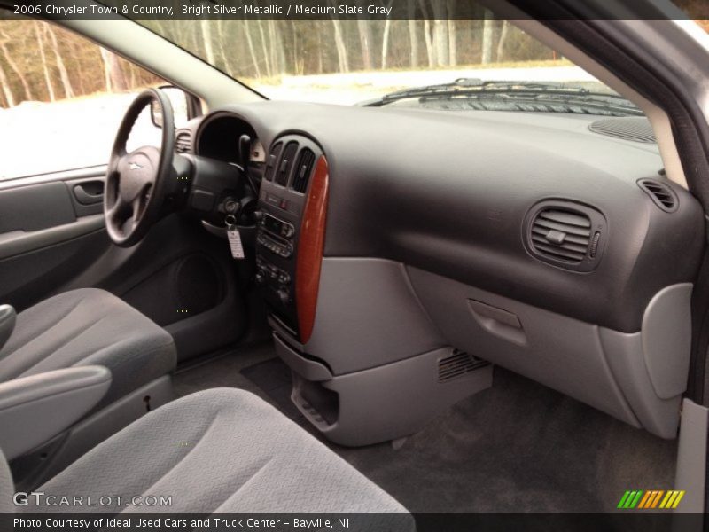 Bright Silver Metallic / Medium Slate Gray 2006 Chrysler Town & Country