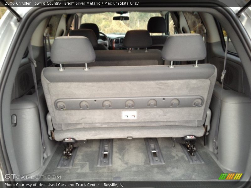 Bright Silver Metallic / Medium Slate Gray 2006 Chrysler Town & Country