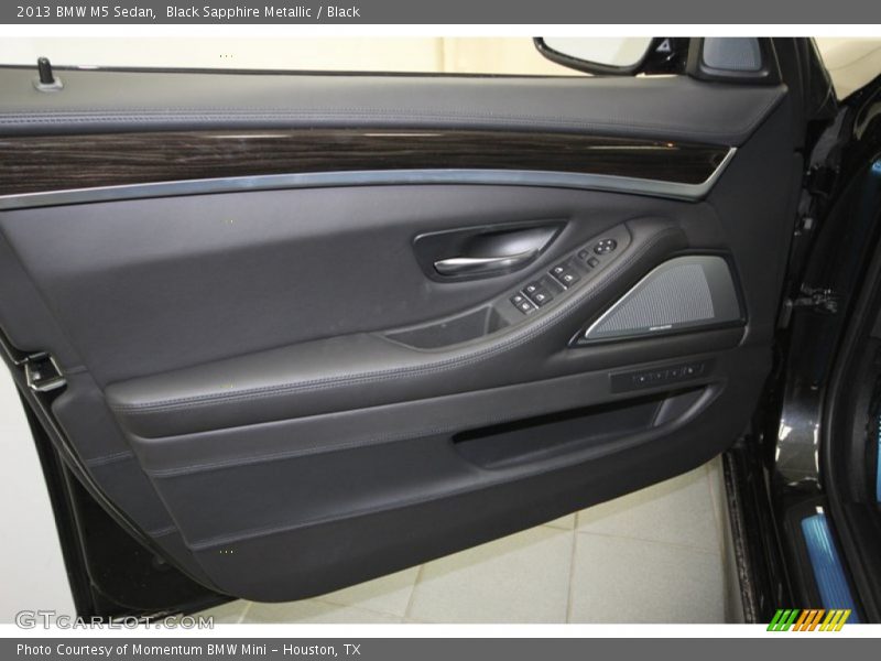 Black Sapphire Metallic / Black 2013 BMW M5 Sedan