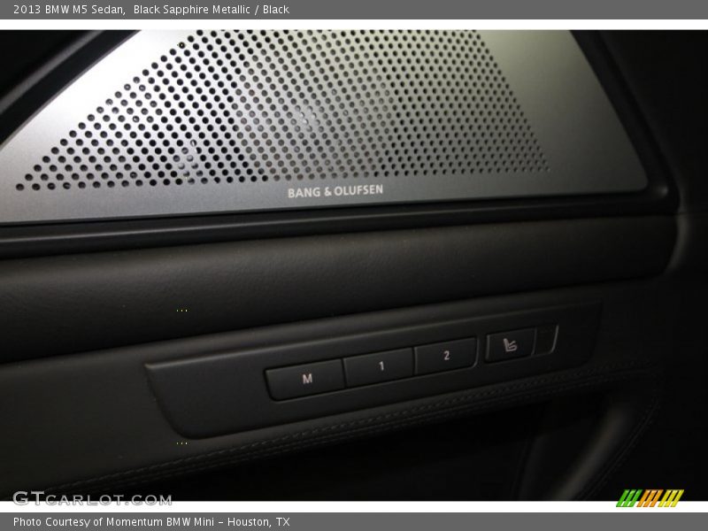 Black Sapphire Metallic / Black 2013 BMW M5 Sedan