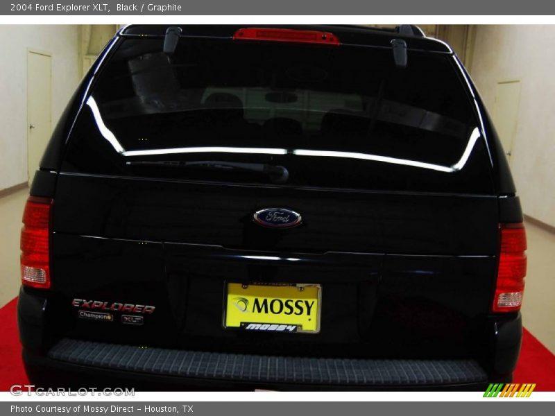 Black / Graphite 2004 Ford Explorer XLT
