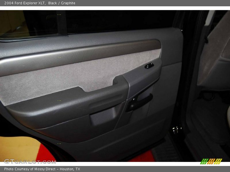 Black / Graphite 2004 Ford Explorer XLT