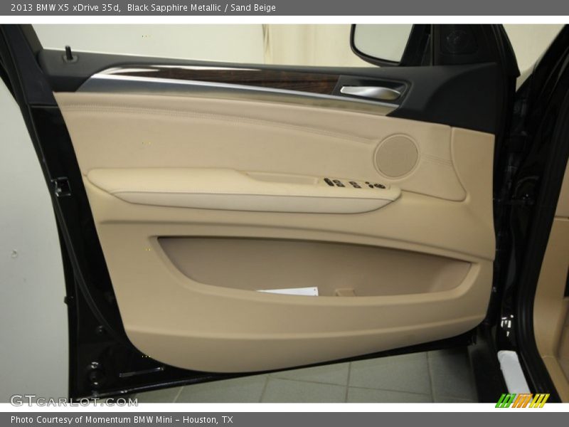 Black Sapphire Metallic / Sand Beige 2013 BMW X5 xDrive 35d