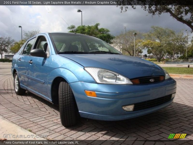 Light Sapphire Blue Metallic / Medium Graphite Grey 2001 Ford Focus SE Sedan