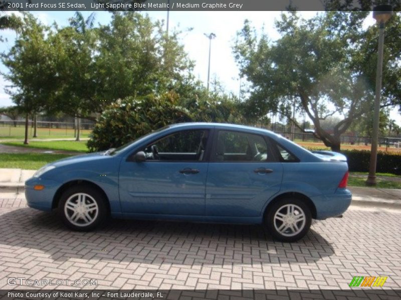 Light Sapphire Blue Metallic / Medium Graphite Grey 2001 Ford Focus SE Sedan