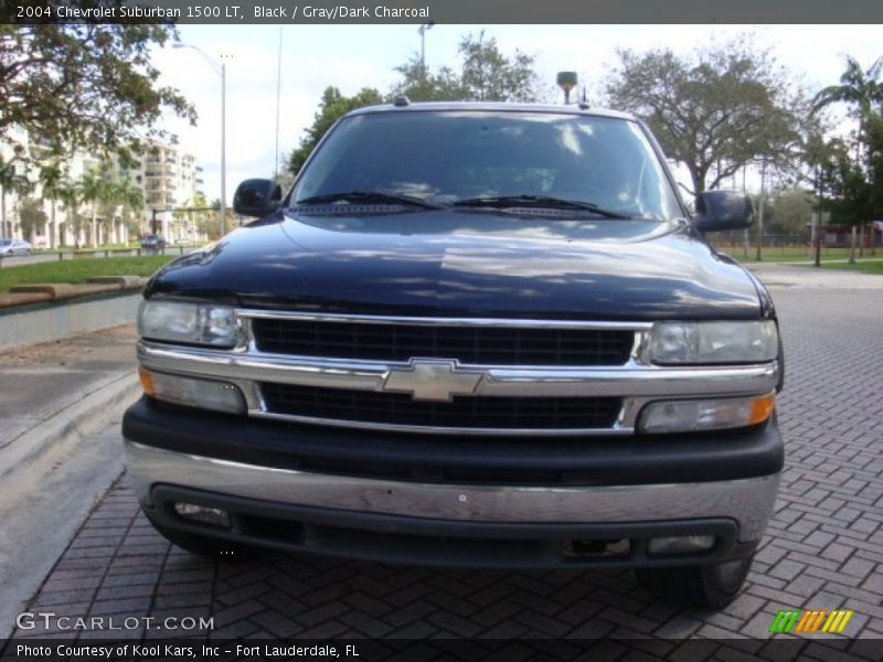 Black / Gray/Dark Charcoal 2004 Chevrolet Suburban 1500 LT