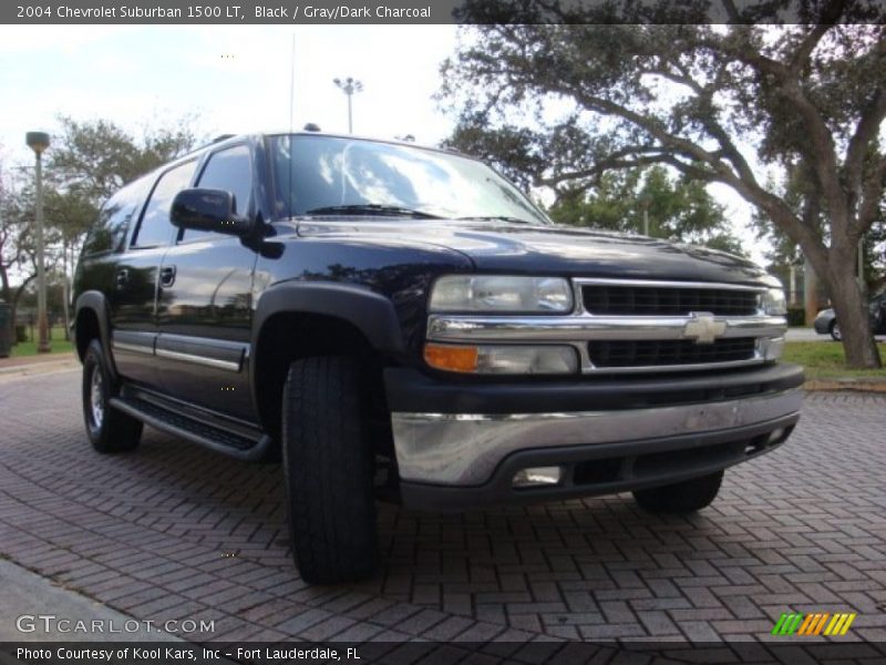 Black / Gray/Dark Charcoal 2004 Chevrolet Suburban 1500 LT