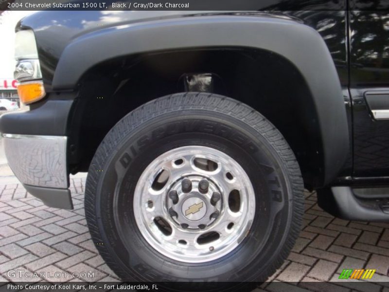 Black / Gray/Dark Charcoal 2004 Chevrolet Suburban 1500 LT