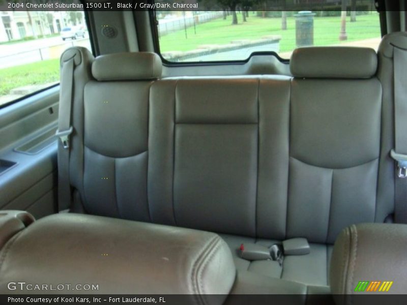 Black / Gray/Dark Charcoal 2004 Chevrolet Suburban 1500 LT