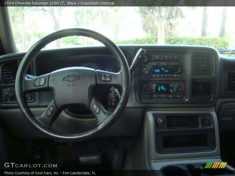 Black / Gray/Dark Charcoal 2004 Chevrolet Suburban 1500 LT