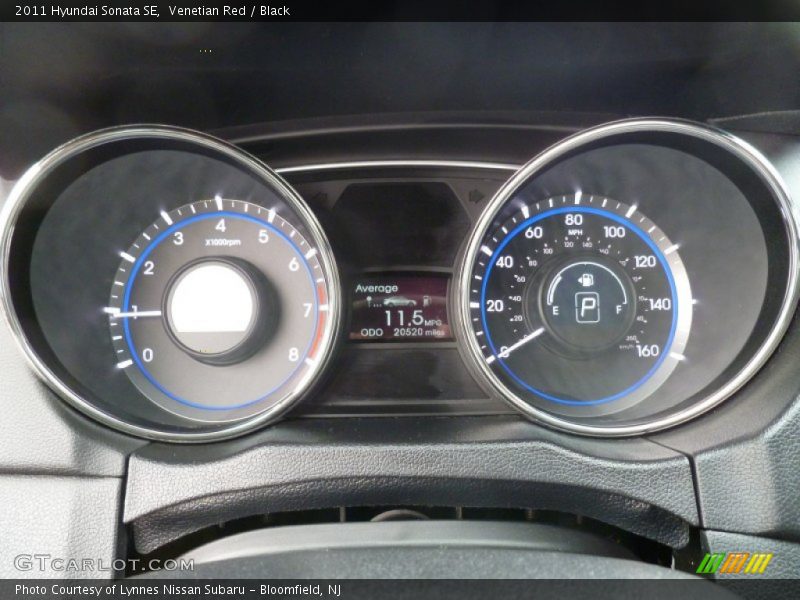 Venetian Red / Black 2011 Hyundai Sonata SE