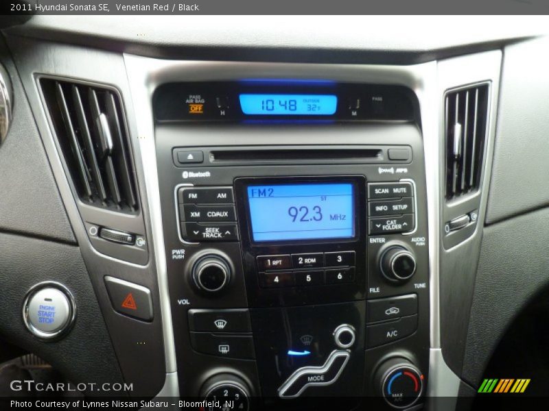 Venetian Red / Black 2011 Hyundai Sonata SE