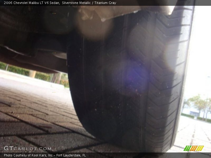 Silverstone Metallic / Titanium Gray 2006 Chevrolet Malibu LT V6 Sedan