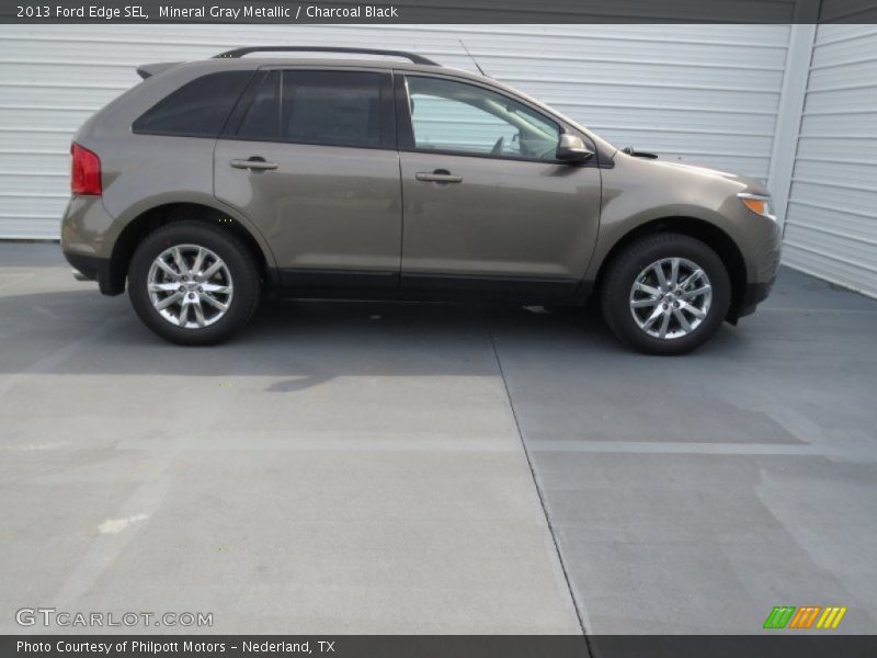 Mineral Gray Metallic / Charcoal Black 2013 Ford Edge SEL