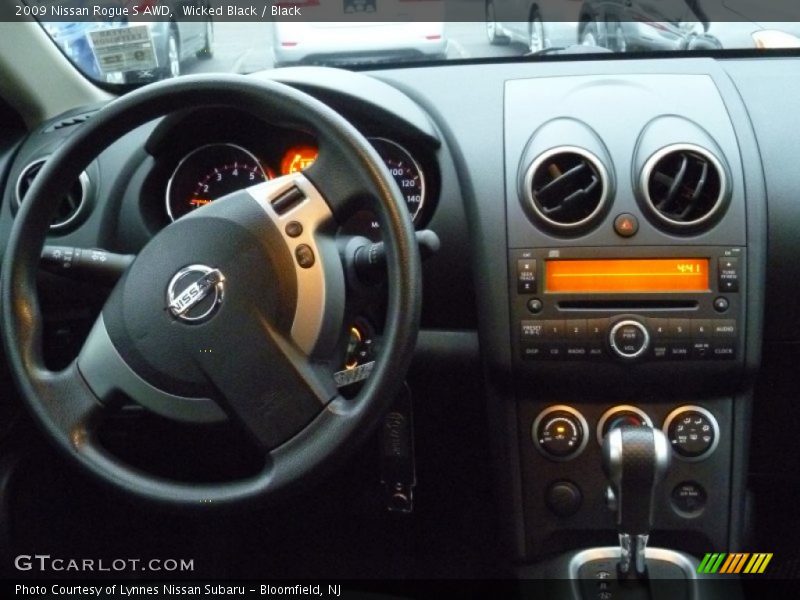 Wicked Black / Black 2009 Nissan Rogue S AWD
