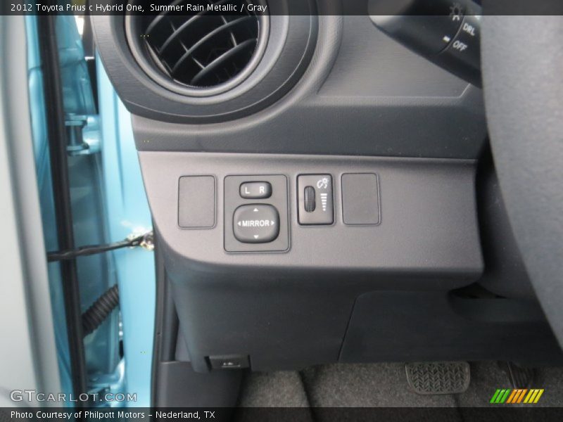 Summer Rain Metallic / Gray 2012 Toyota Prius c Hybrid One