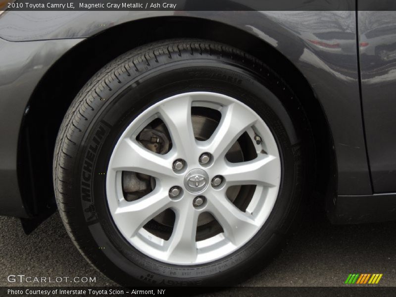Magnetic Gray Metallic / Ash Gray 2010 Toyota Camry LE