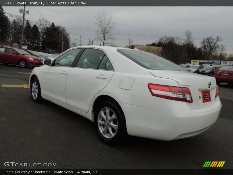 Super White / Ash Gray 2010 Toyota Camry LE