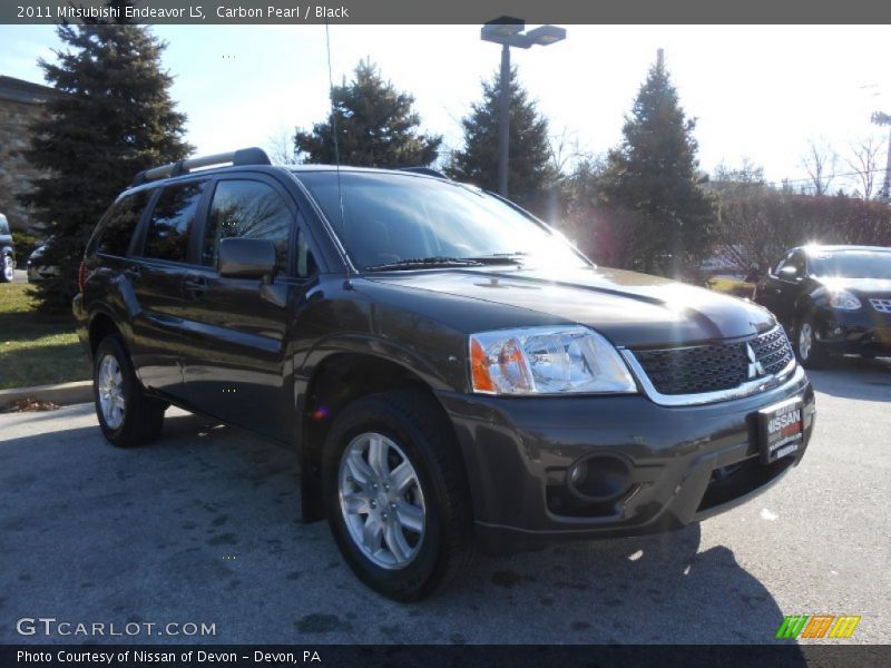 Carbon Pearl / Black 2011 Mitsubishi Endeavor LS