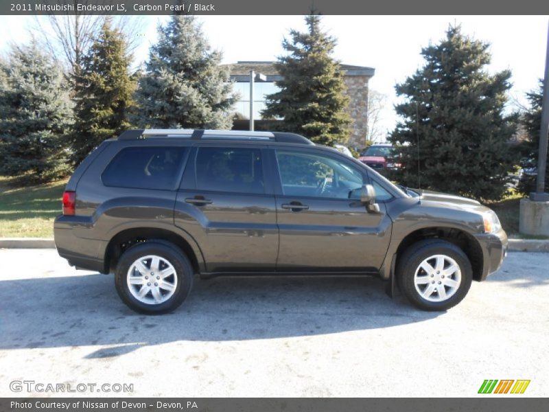 Carbon Pearl / Black 2011 Mitsubishi Endeavor LS