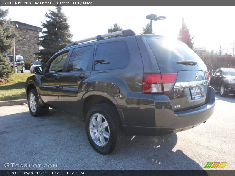 Carbon Pearl / Black 2011 Mitsubishi Endeavor LS